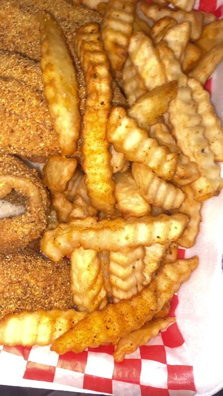 2 Neighbor's Hot Chicken