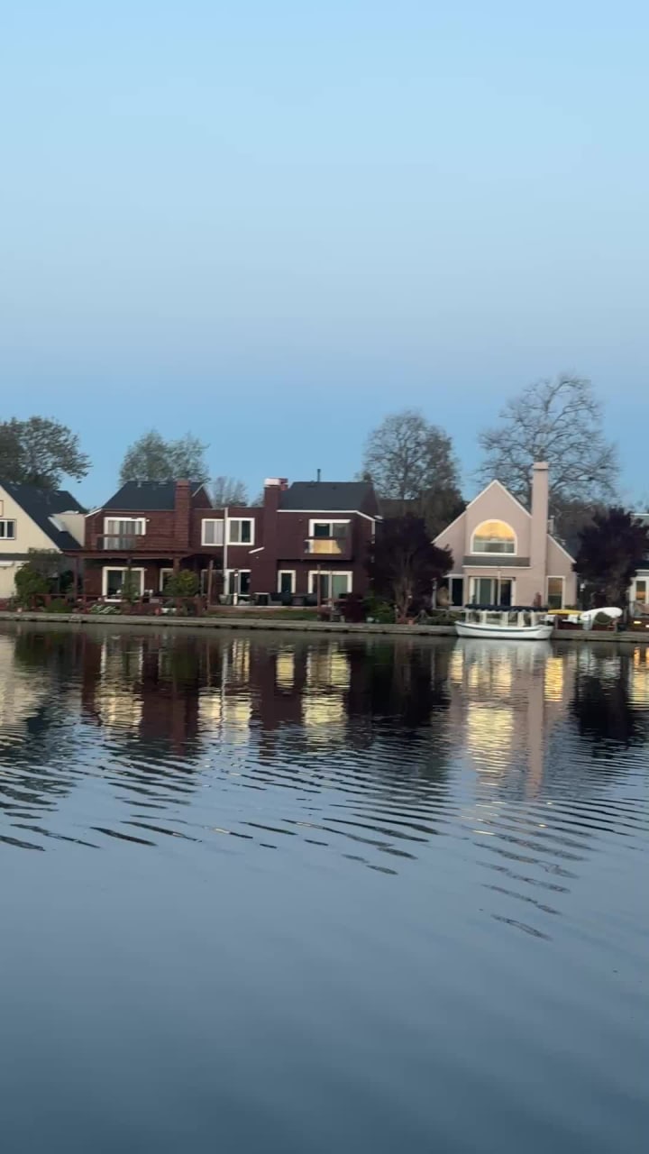 Video review of Kobe Japanese Cuisine & Bar