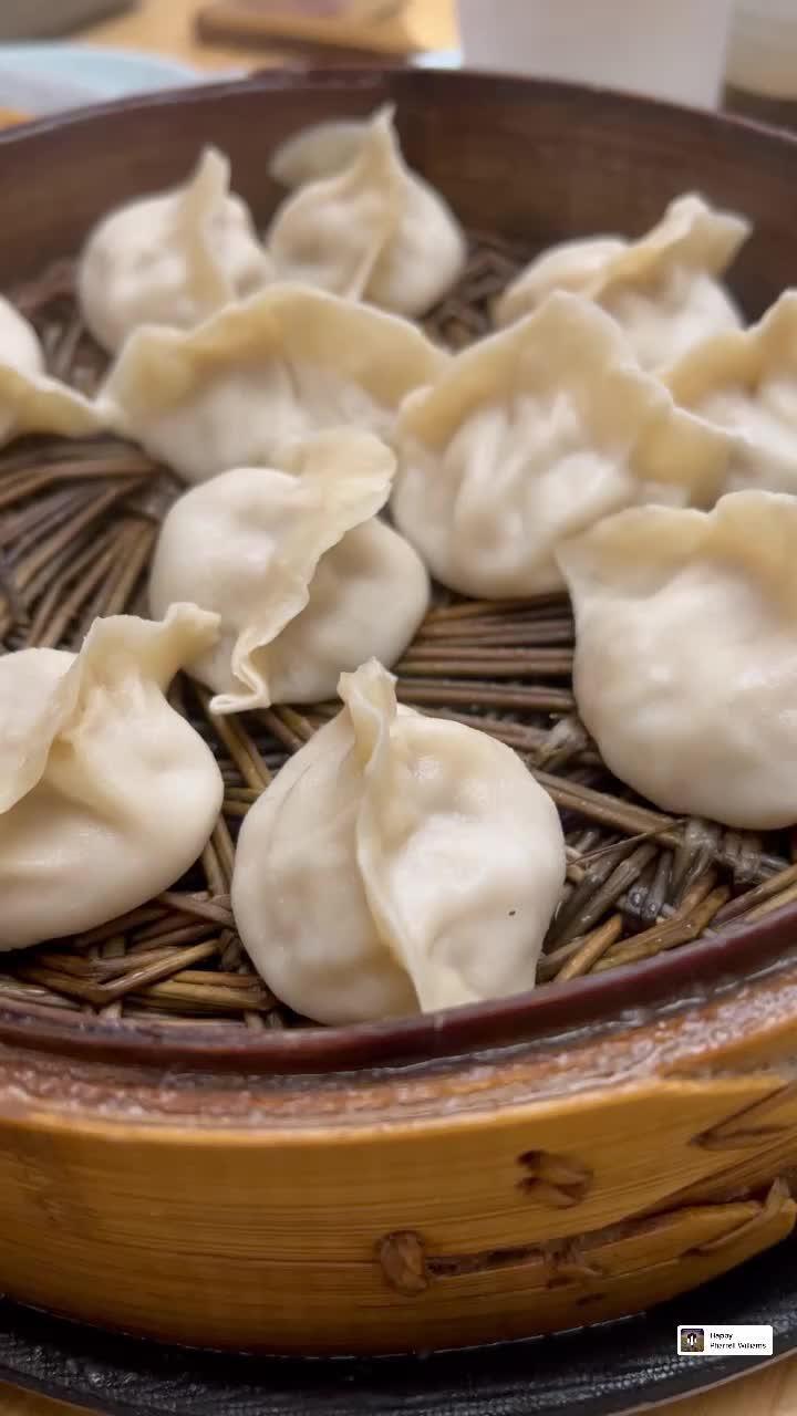 Video review of Qing Xiang Yuan Dumplings