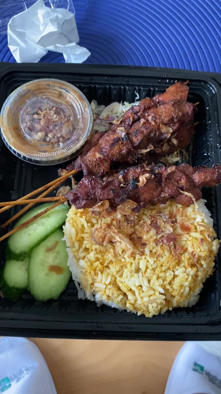 Video review of Uncle Fung Borneo Eatery