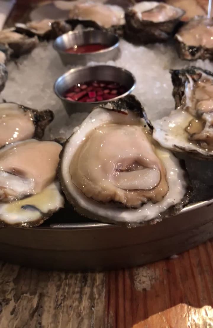 Video review of Pêche Seafood Grill