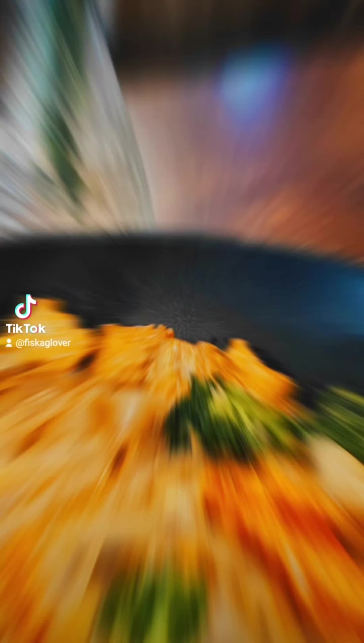 SriThai: Thai Kitchen and Sushi Bar (Duluth