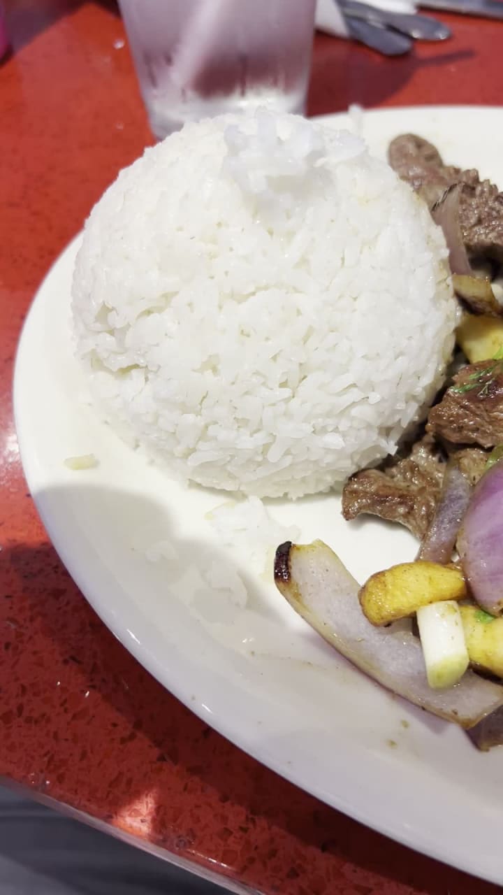 Video review of El Pollo Inka