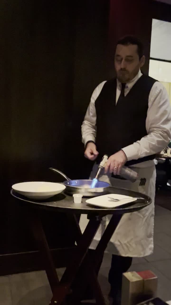 Video review of Perry's Steakhouse & Grille