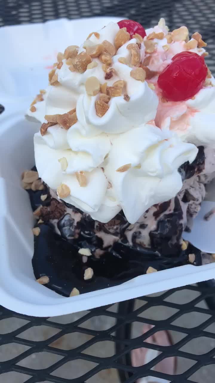 Video review of The Comfy Cow