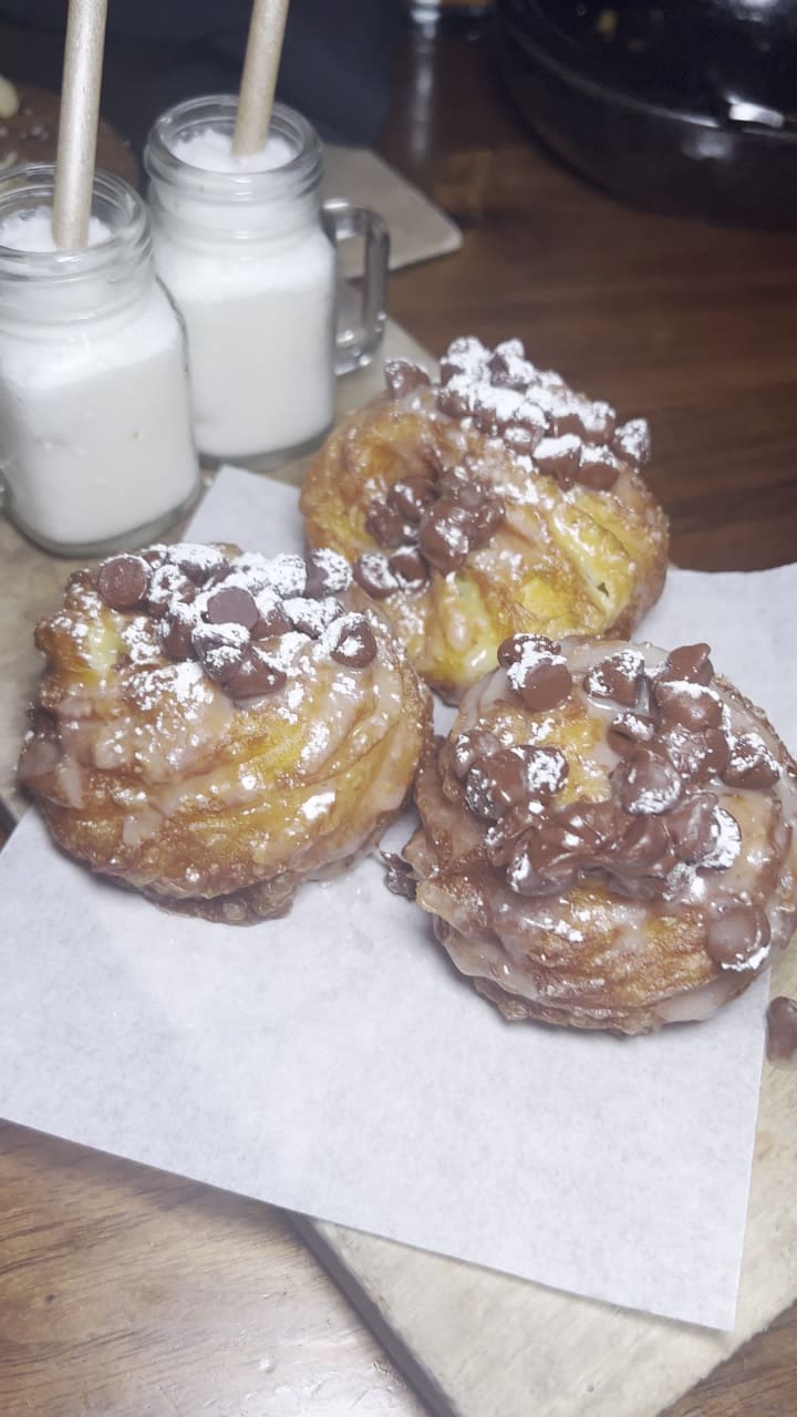 Video review of Beaker & Gray