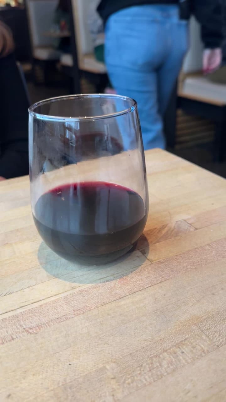 Video review of The Patio at Sloans