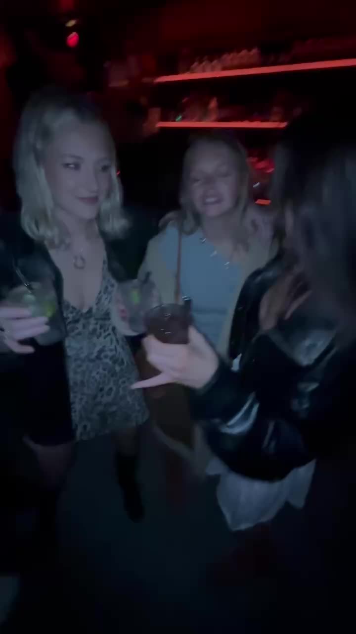 Video review of Royale