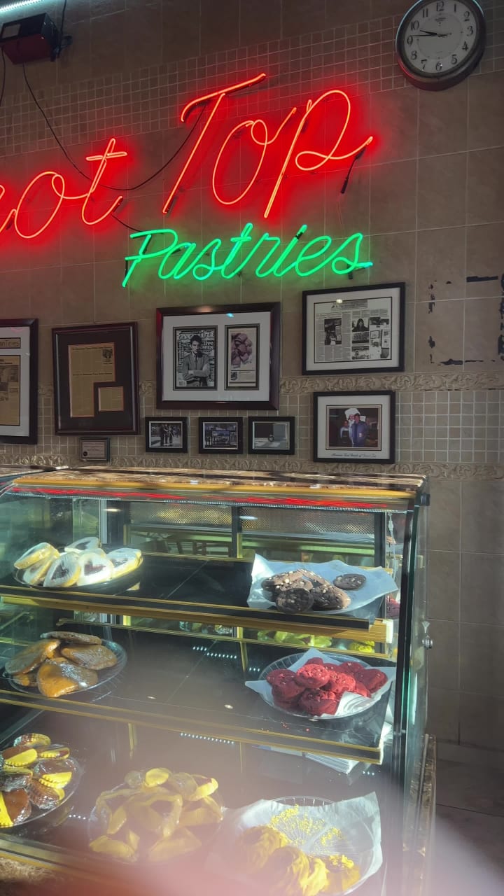 Video review of Carrot Top Pastries