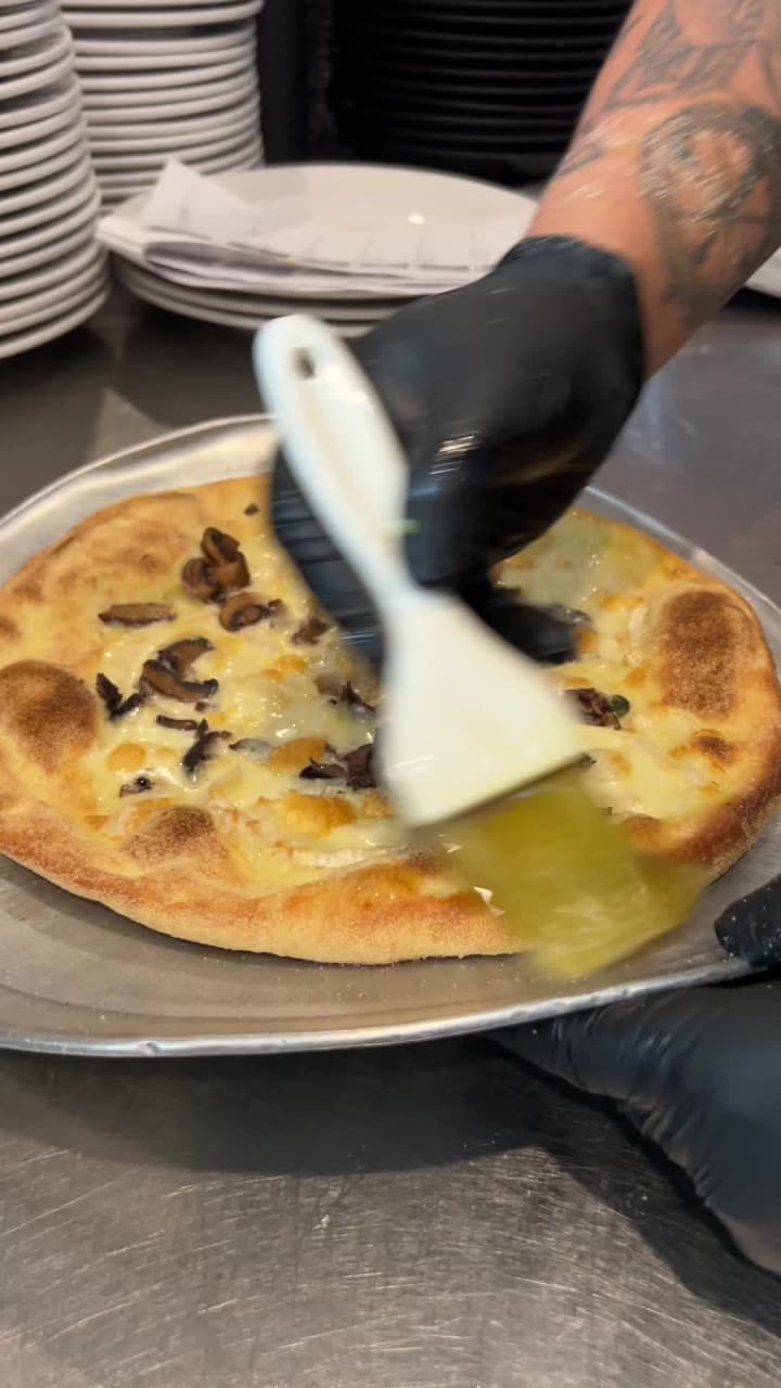 Sammy's Woodfired Pizza