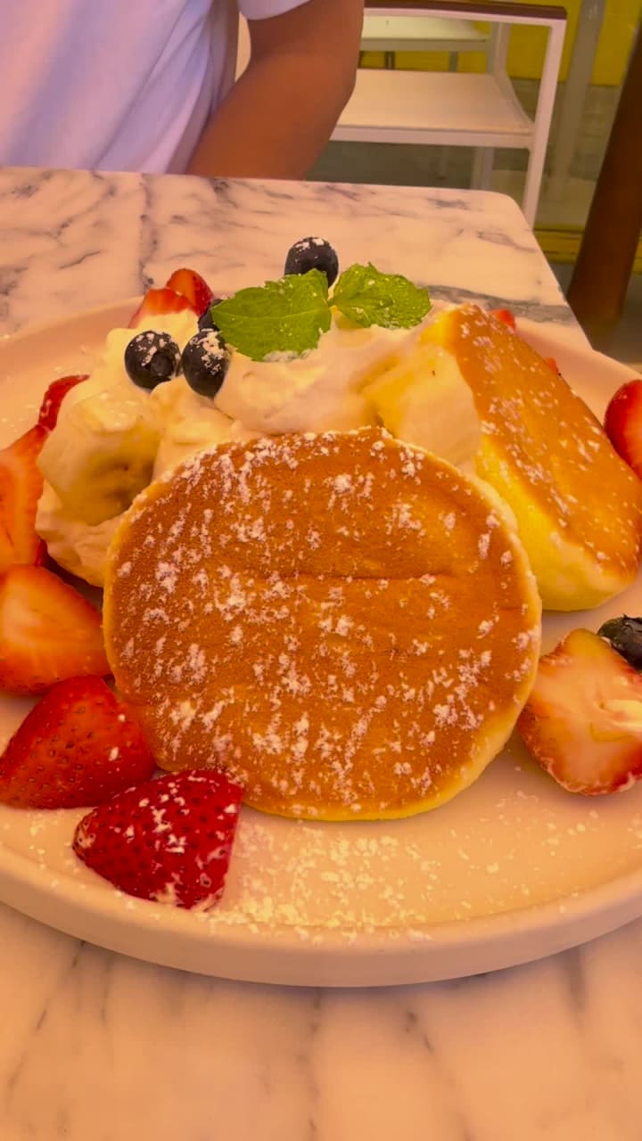 Video review of Flipper's