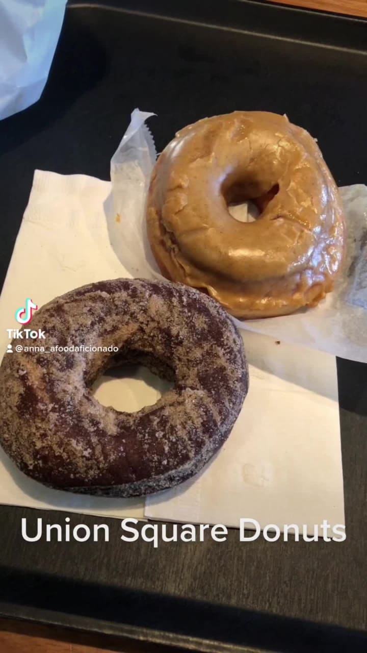 Video review of Union Square Donuts