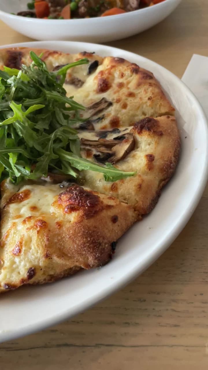 Video review of The Northside Social