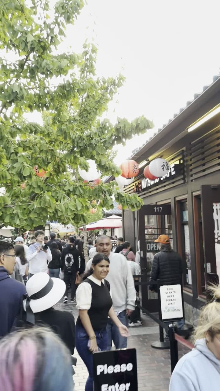 Arts District/Little Tokyo Farmer's Market