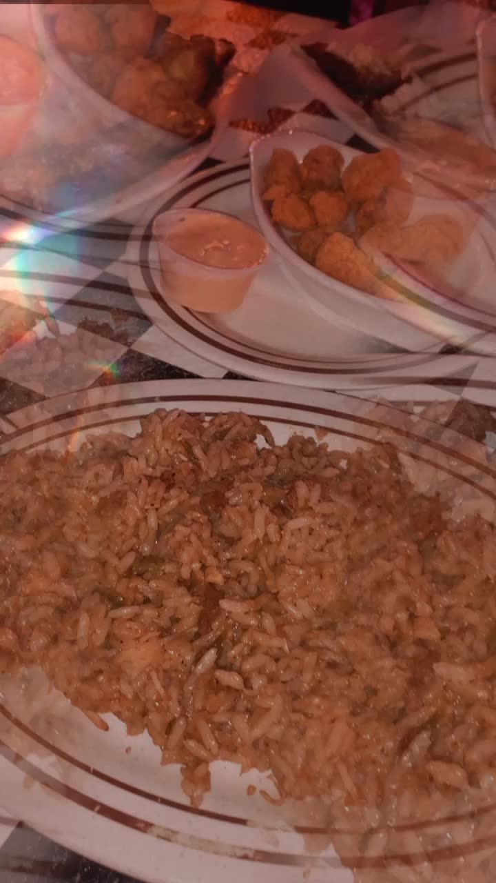 Video review of Acme Oyster House