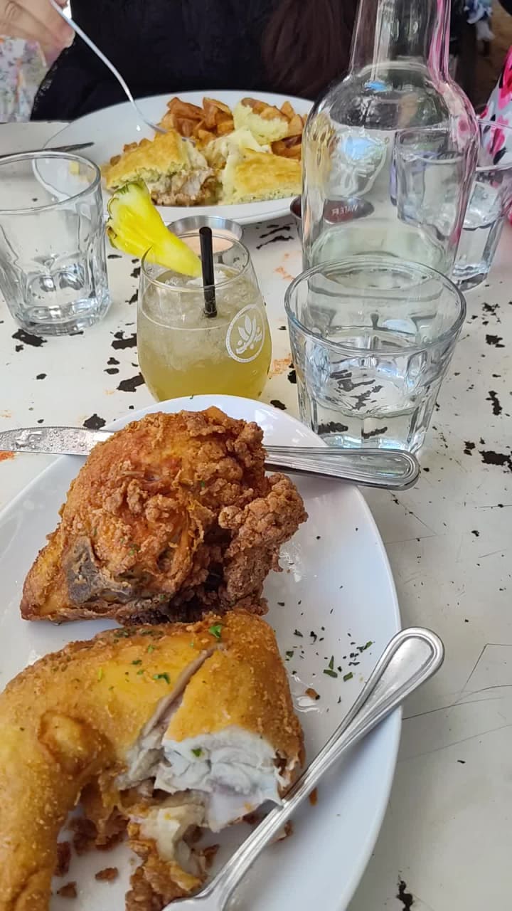 Video review of Southerleigh Fine Food & Brewery