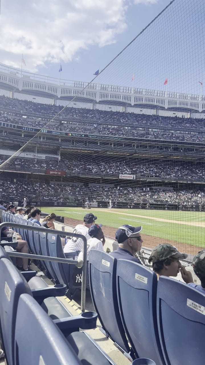 Yankee Stadium Legends In-Seat Service
