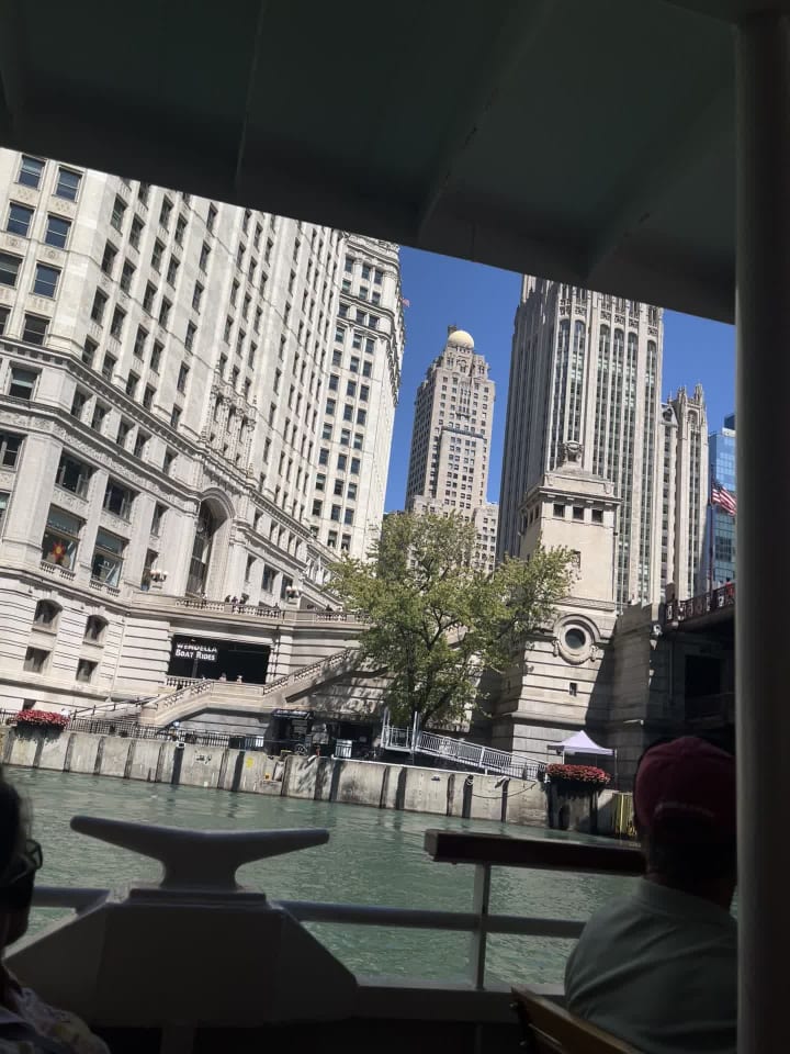 Chicago River Boat Architecture Tours