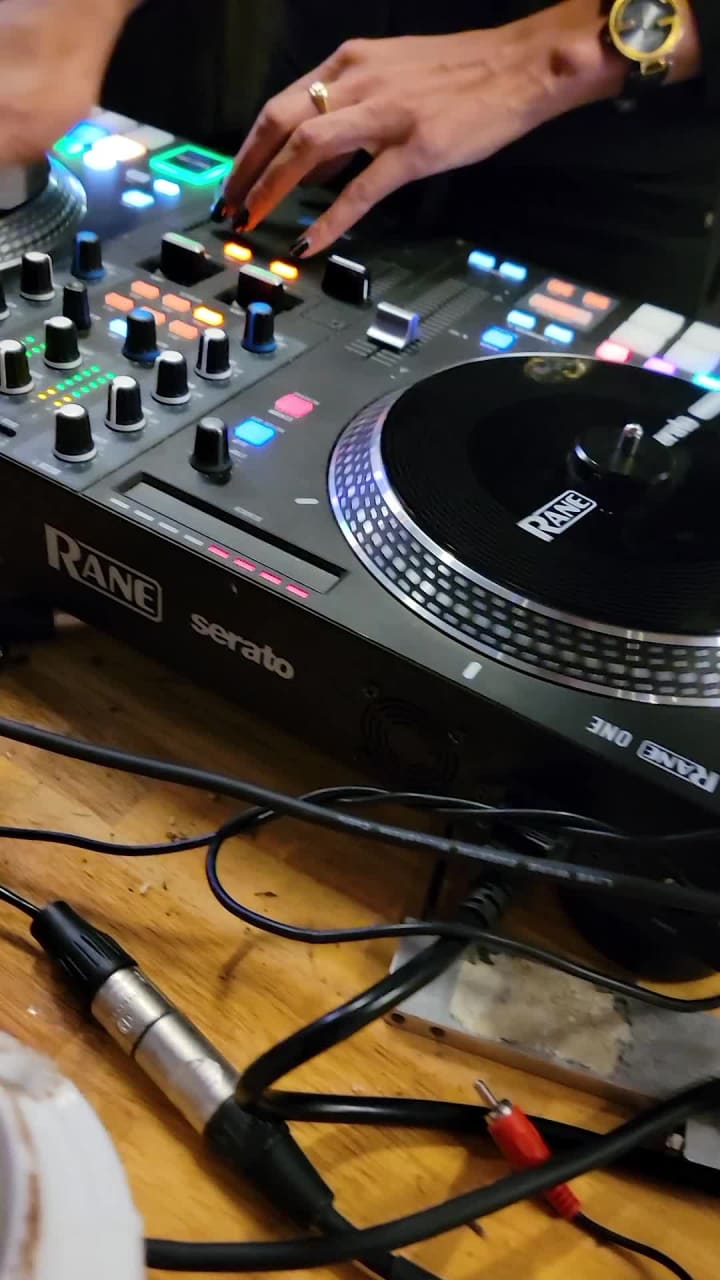 Pressed Coffee & Vinyl