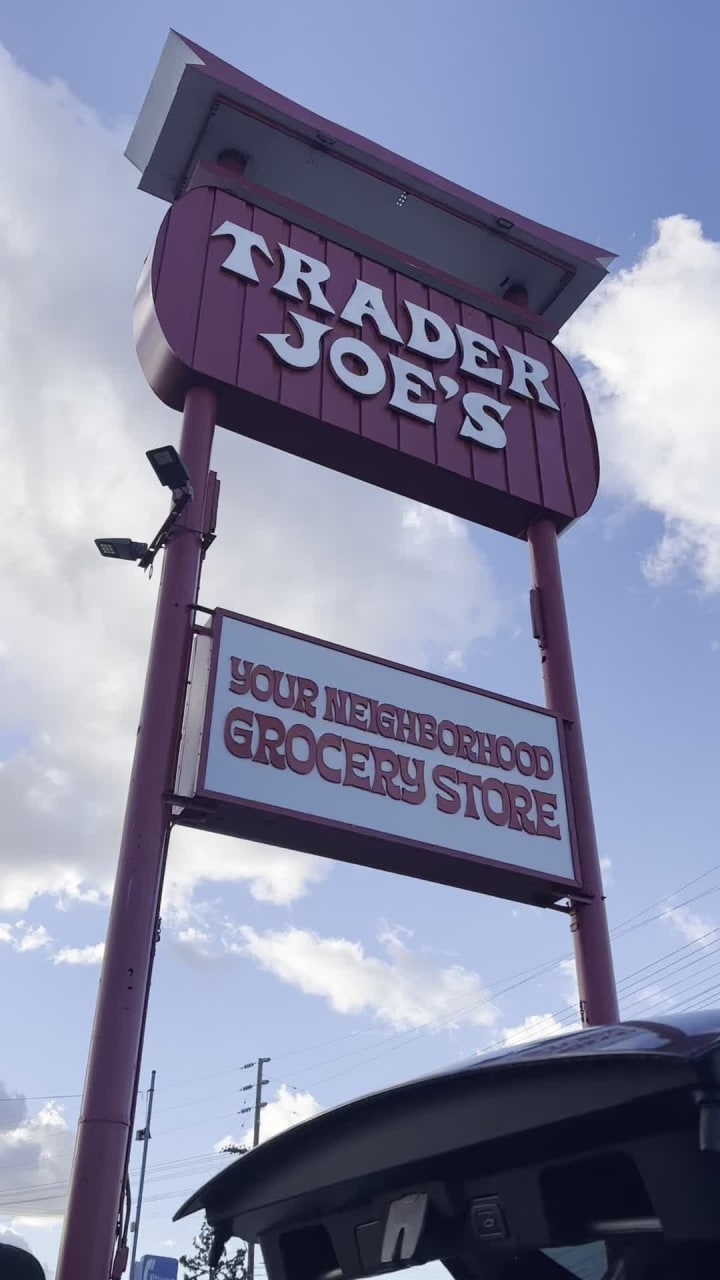 Video review of Trader Joe's