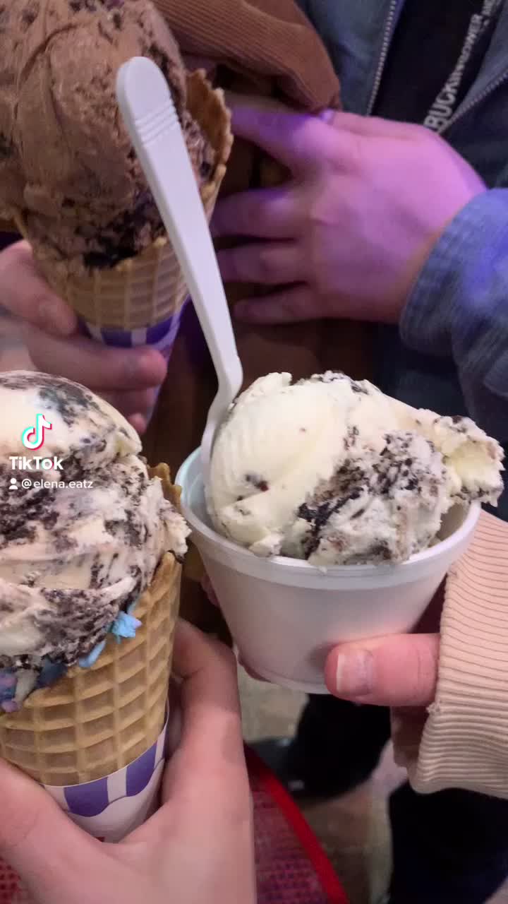 Coney Waffle & Ice Cream