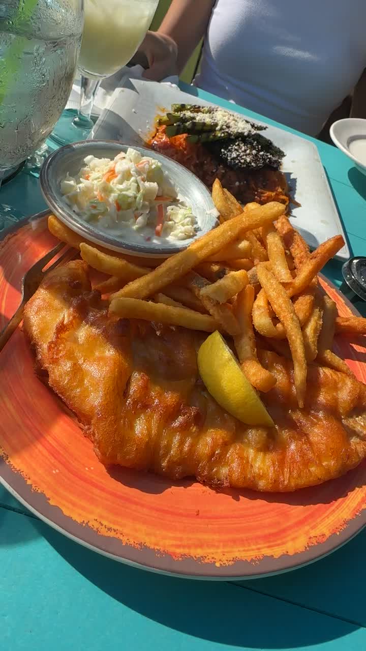 Video review of Fishy Fishy Cafe