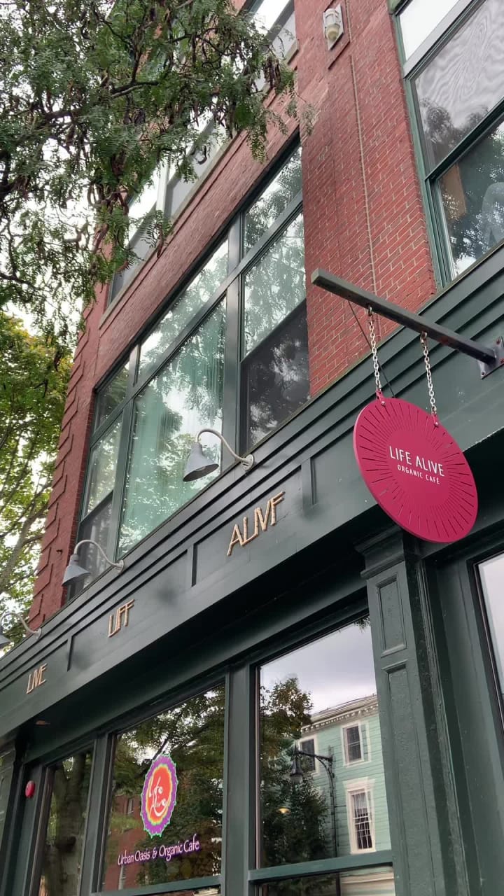 Life Alive Organic Cafe Salem