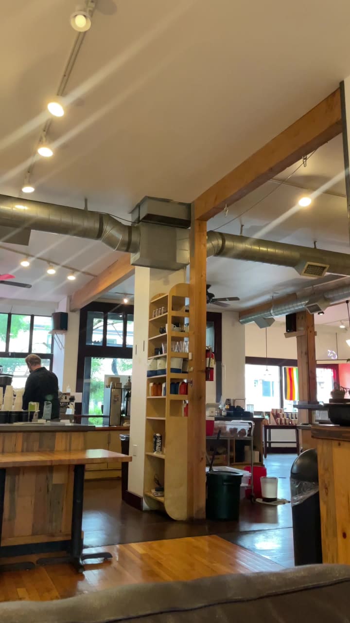 Video review of The Albina Press