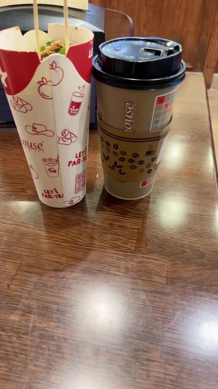 The Teahouse Tapioca and Tea