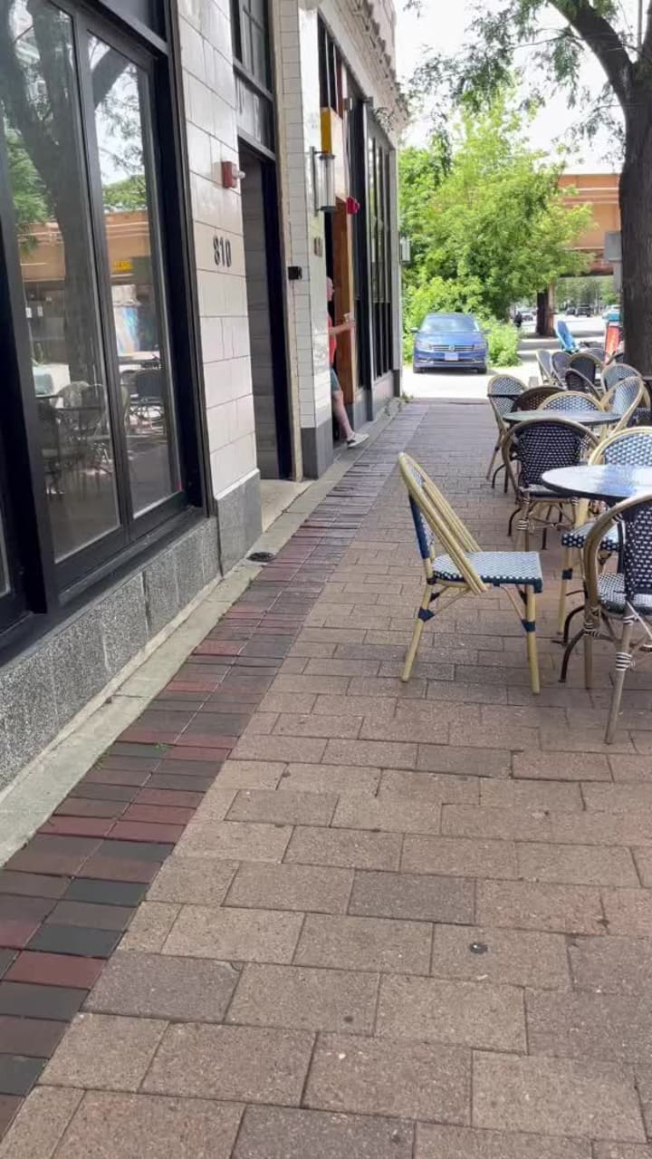 Video review of Cupitol