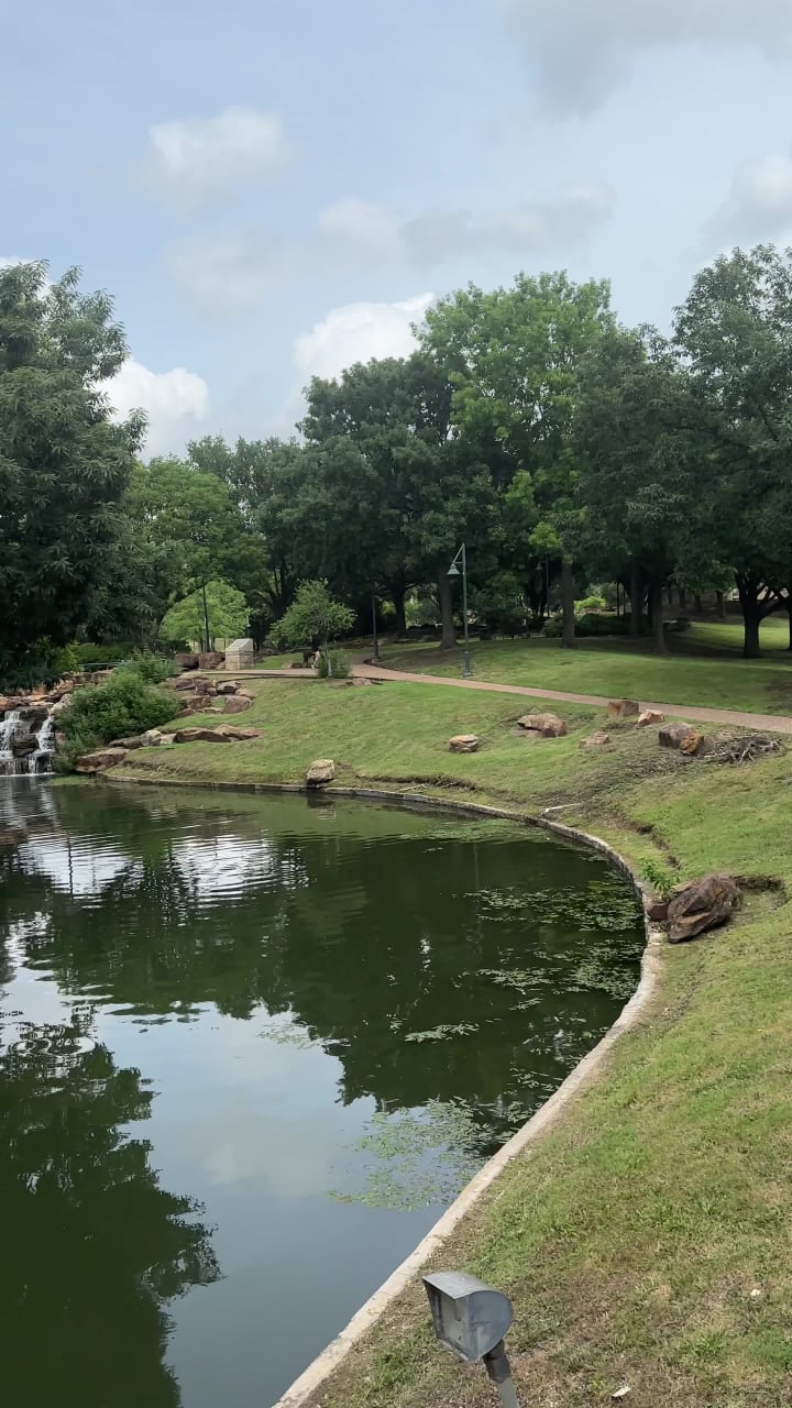 Hampton Inn & Suites