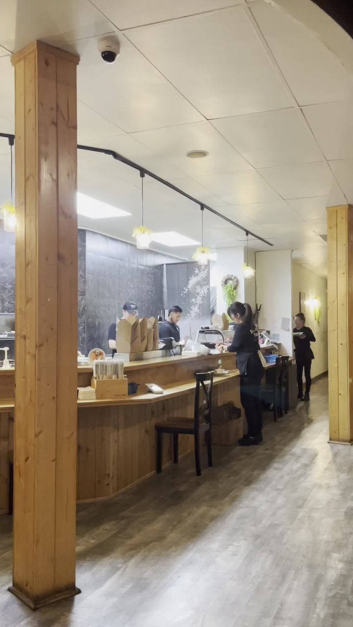 Video review of Bluefin Tuna & Sushi