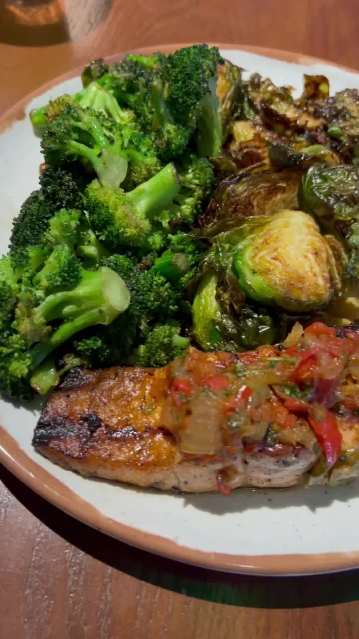 Video review of Ink N Ivy