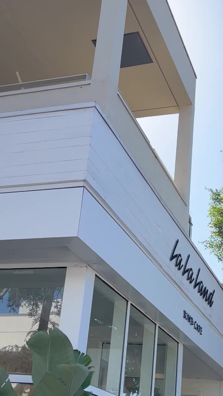 La La Land Kind Cafe