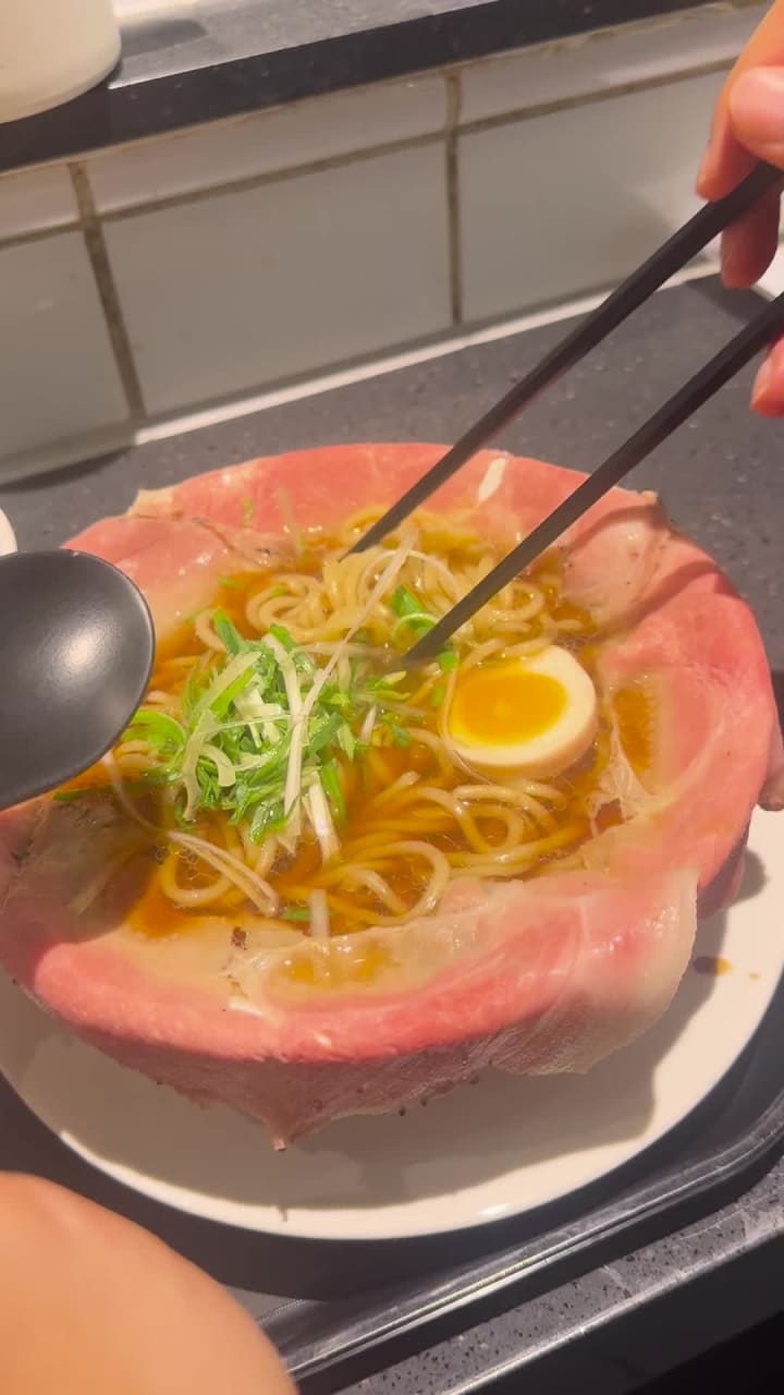 THE HYUNDAI Seoul (더현대 서울)