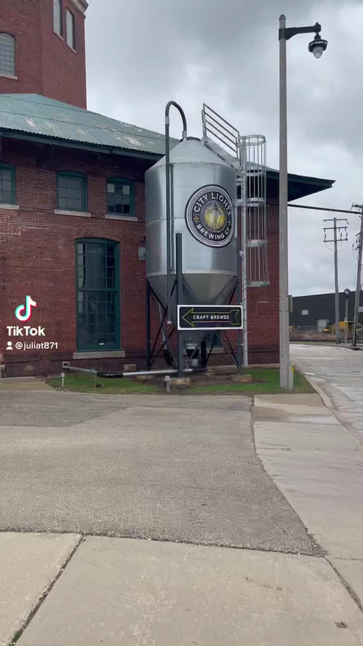 City Lights Brewing Co. Grill Deck