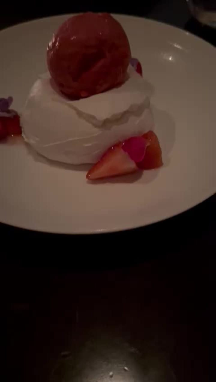 Video review of Matador Room