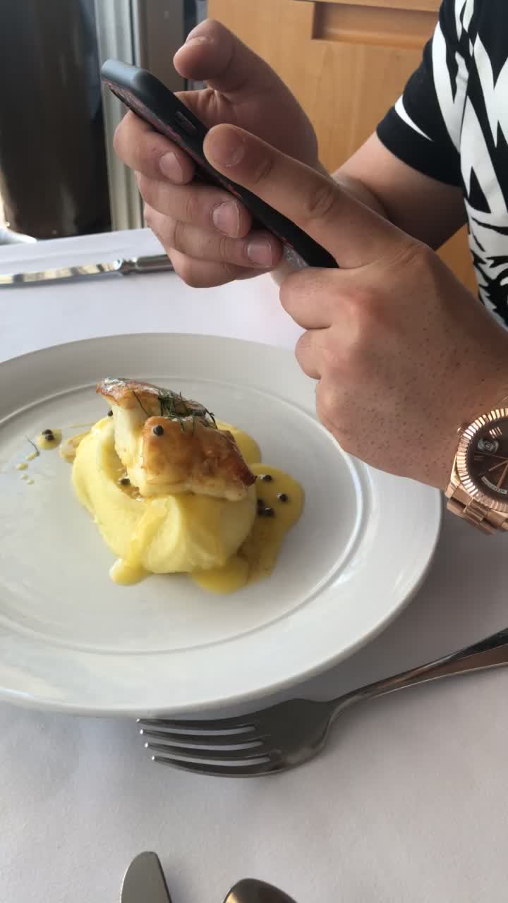 Video review of Catalina