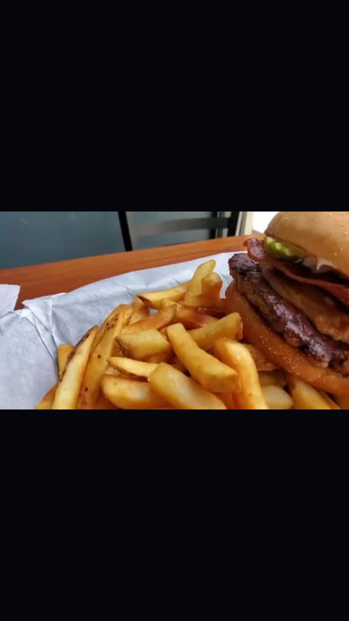 Killer Burger Hollywood