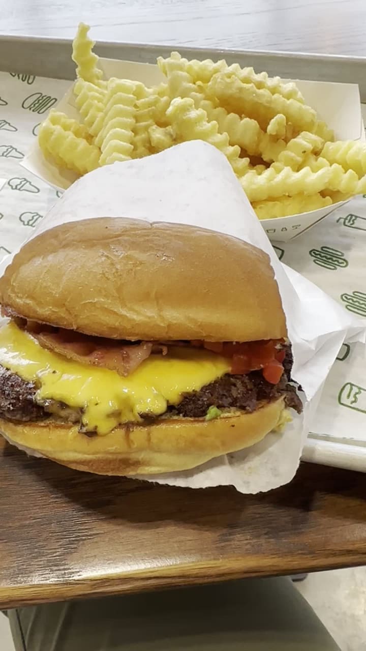 Video review of Shake Shack