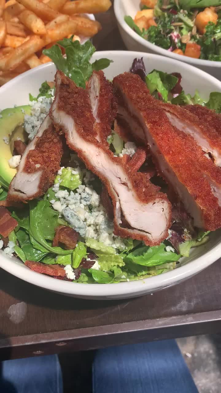 Video review of Westville Hells Kitchen