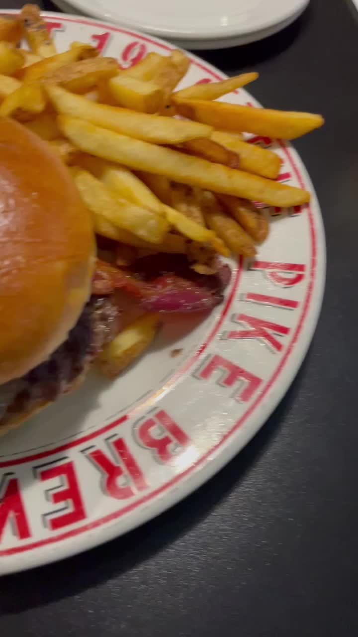 Video review of Pike Brewing Company