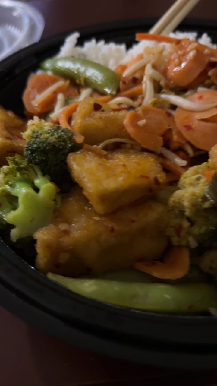 Video review of Pei Wei Asian Diner