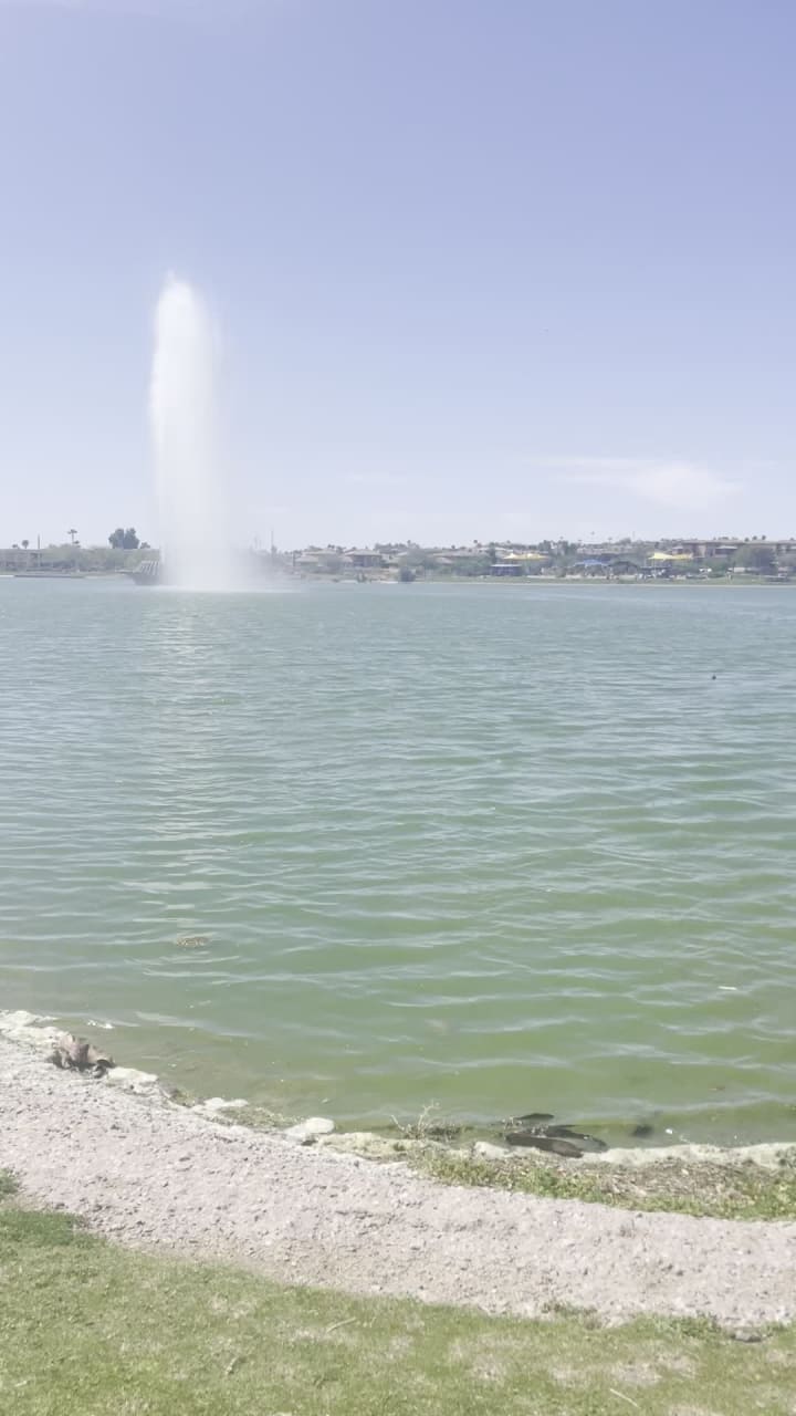 Video review of Fountain Park