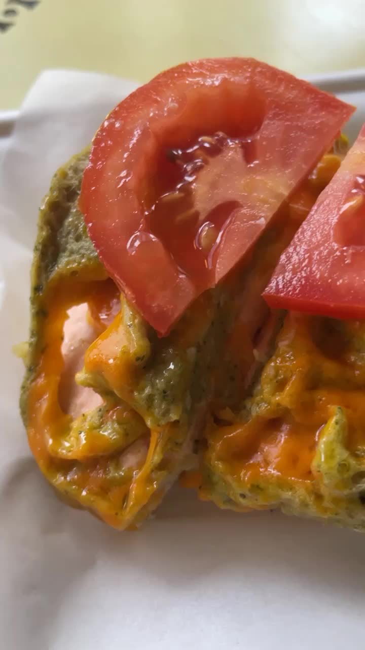 Video review of The Crumpet Shop