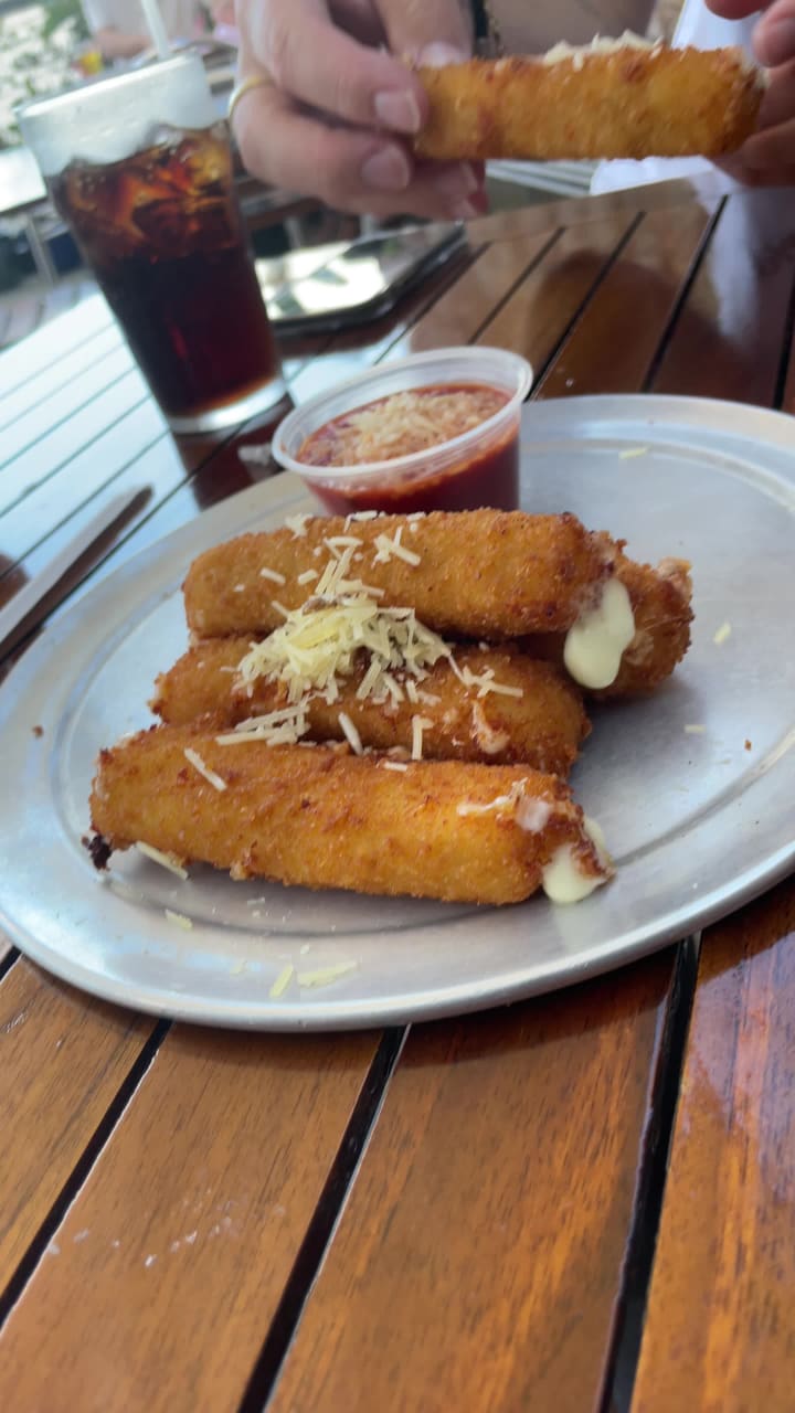 Video review of The Raleigh Times