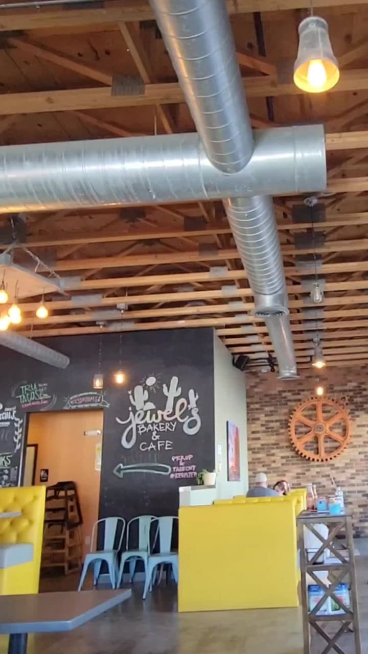 Jewel's Bakery & Cafe