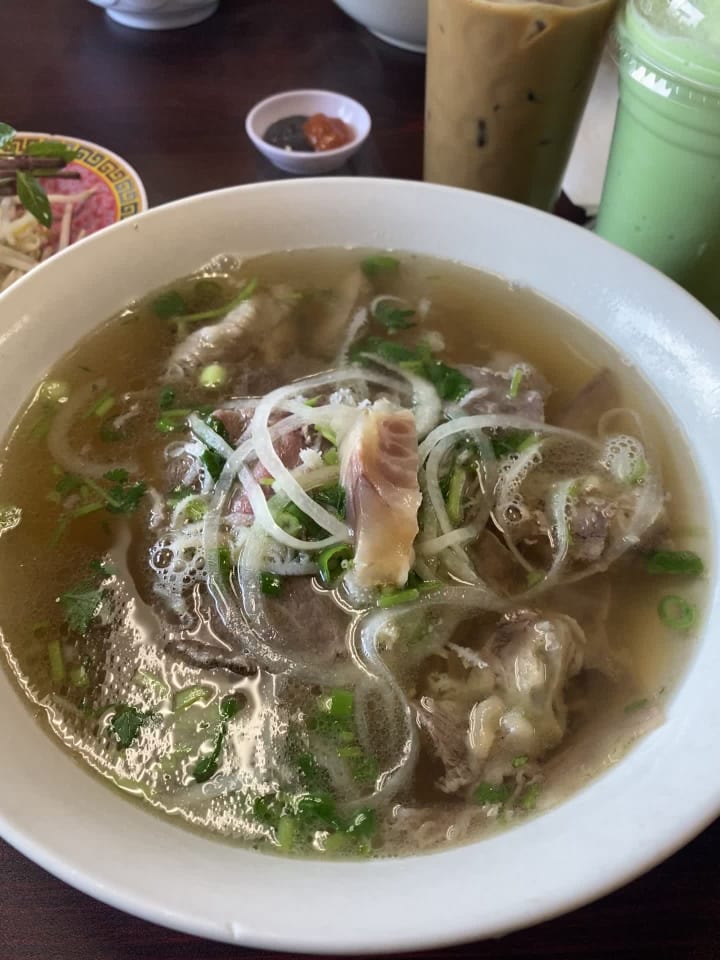 Video review of Pho Than Brothers