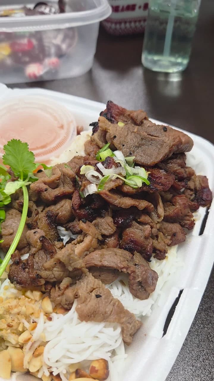 Video review of Pho Asian Grill