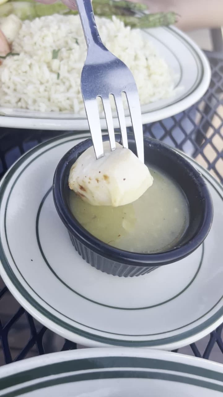 Video review of Peter's Clam Bar & Seafood Restaurant